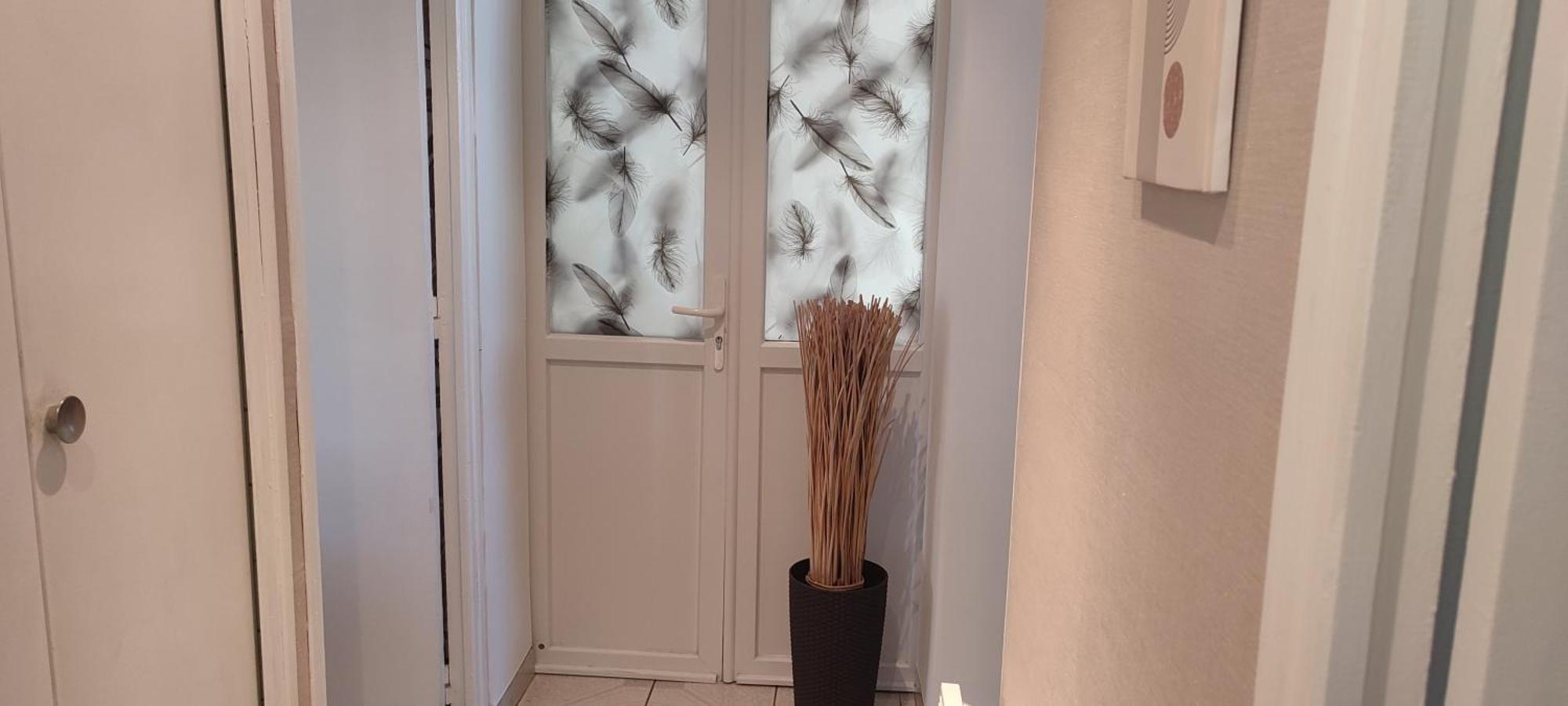 Maison T2 Avec Petit Jardin Dans Impasse Calme 巴亚盖斯 外观 照片