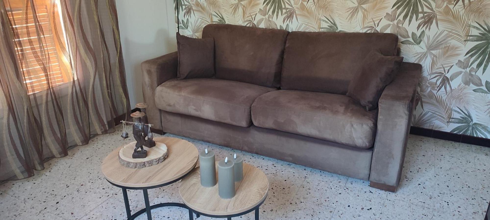 Maison T2 Avec Petit Jardin Dans Impasse Calme 巴亚盖斯 外观 照片